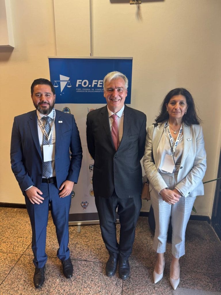 Conrado Leszczynski, Alfonso Santiago, Andrea Paz